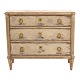 Gustavian chest of drawers. Sweden circa 1780. H: 89,5cm. Top: 102x42cm