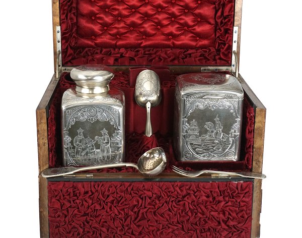 Russisches Reise-Geschirr, Silber. Moskau 1896