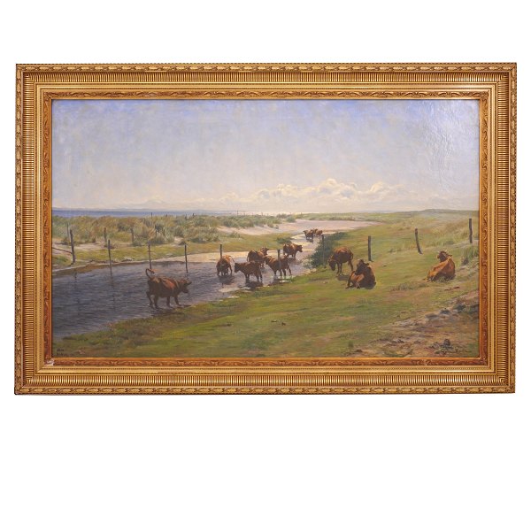 Gotfred Rode, 1862-1937, oil on canvas. Large landscape with cows. Signed. 
Visible size: 85x140cm. With frame: 111x164cm
